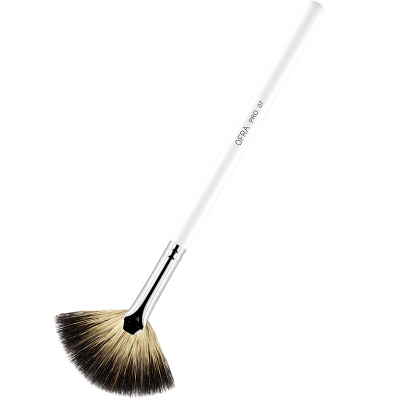 Ofra Cosmetics 07 Highlighting Fan Brush