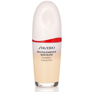 Shiseido Revitalessence Glow Foundation