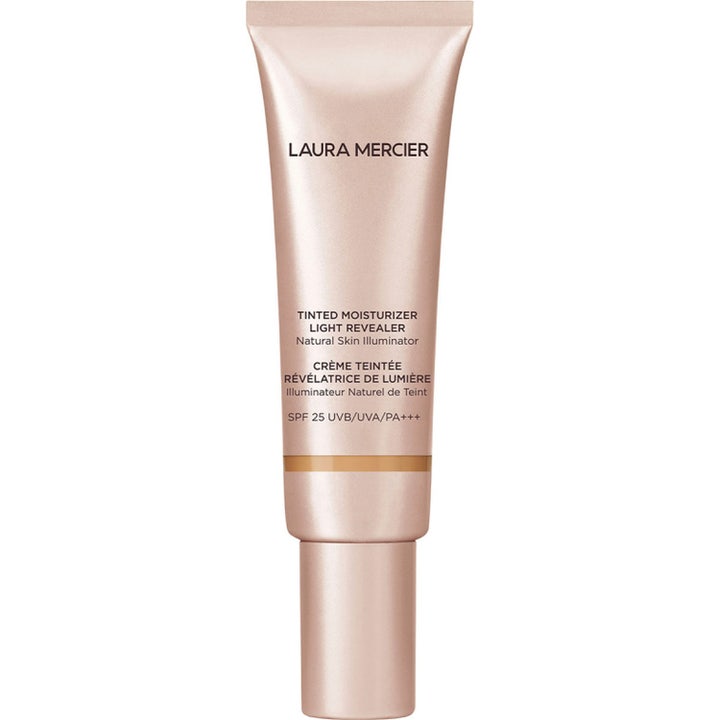 Tinted Moisturizer Light Revealer Natural Skin Illuminator SPF 25 3N1 Sand
