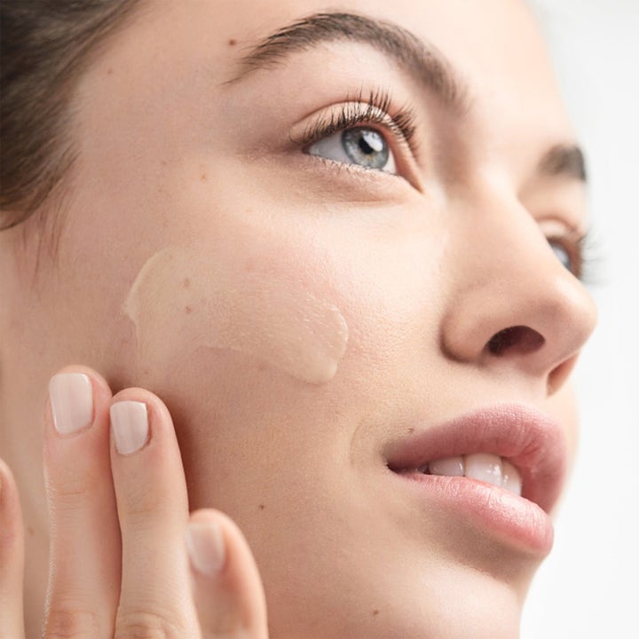 Slät Start - Mjuk Daglig Exfoliering för Män som Vill ha Slätare Hud