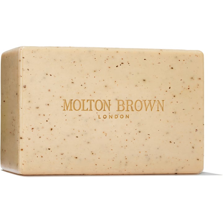 Re-charge Black Pepper Bodyscrub Bar